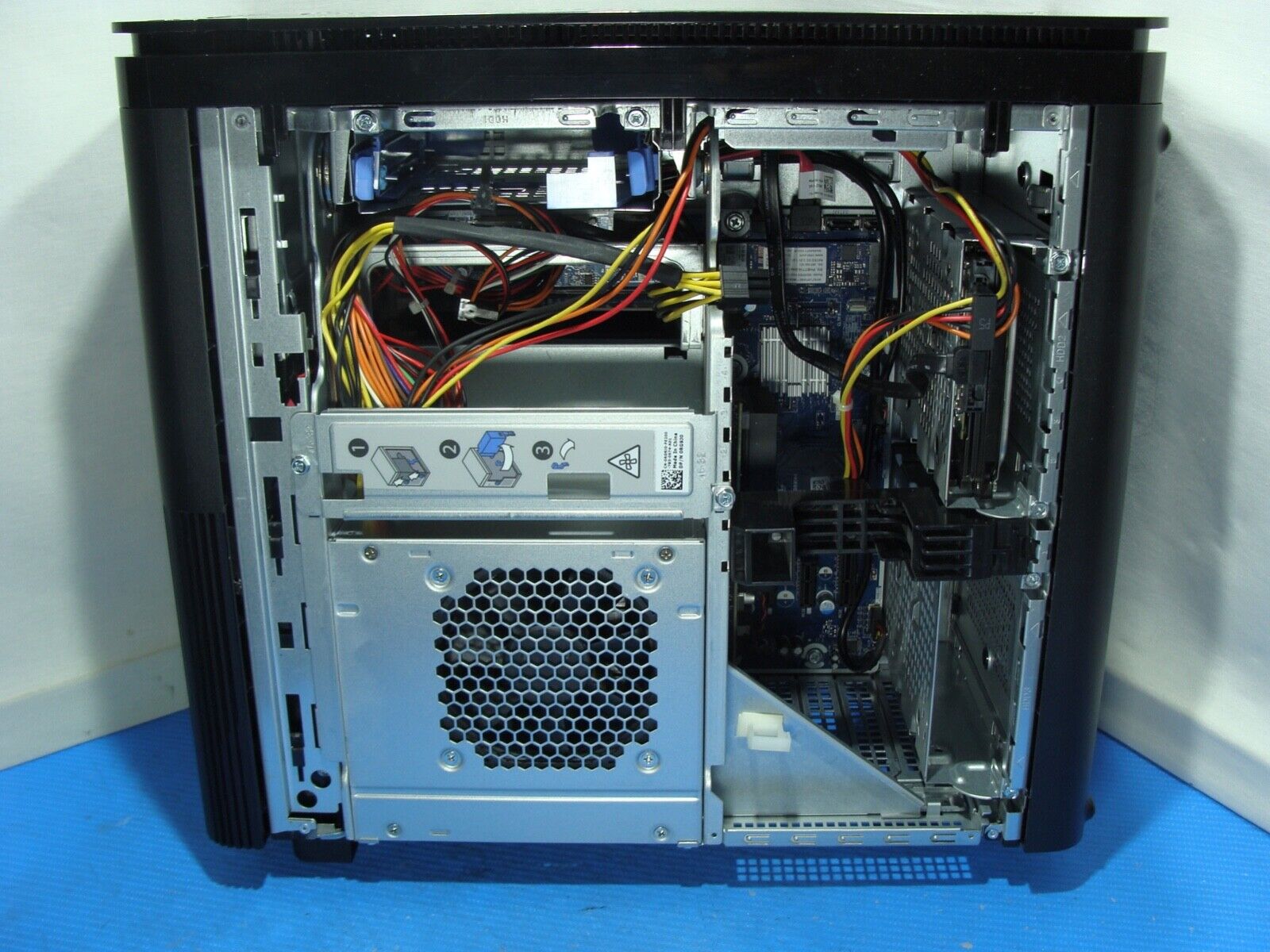 Dell XPS 8920 Desktop - Intel Core i7-7700 7th Generation Quad