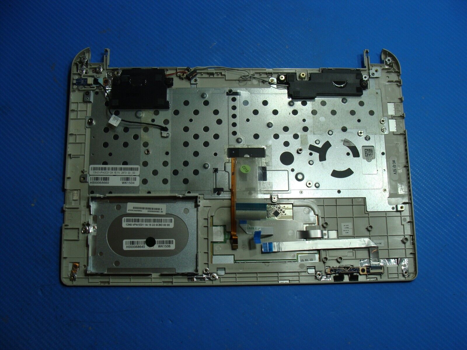 Toshiba Satellite E45-B 14