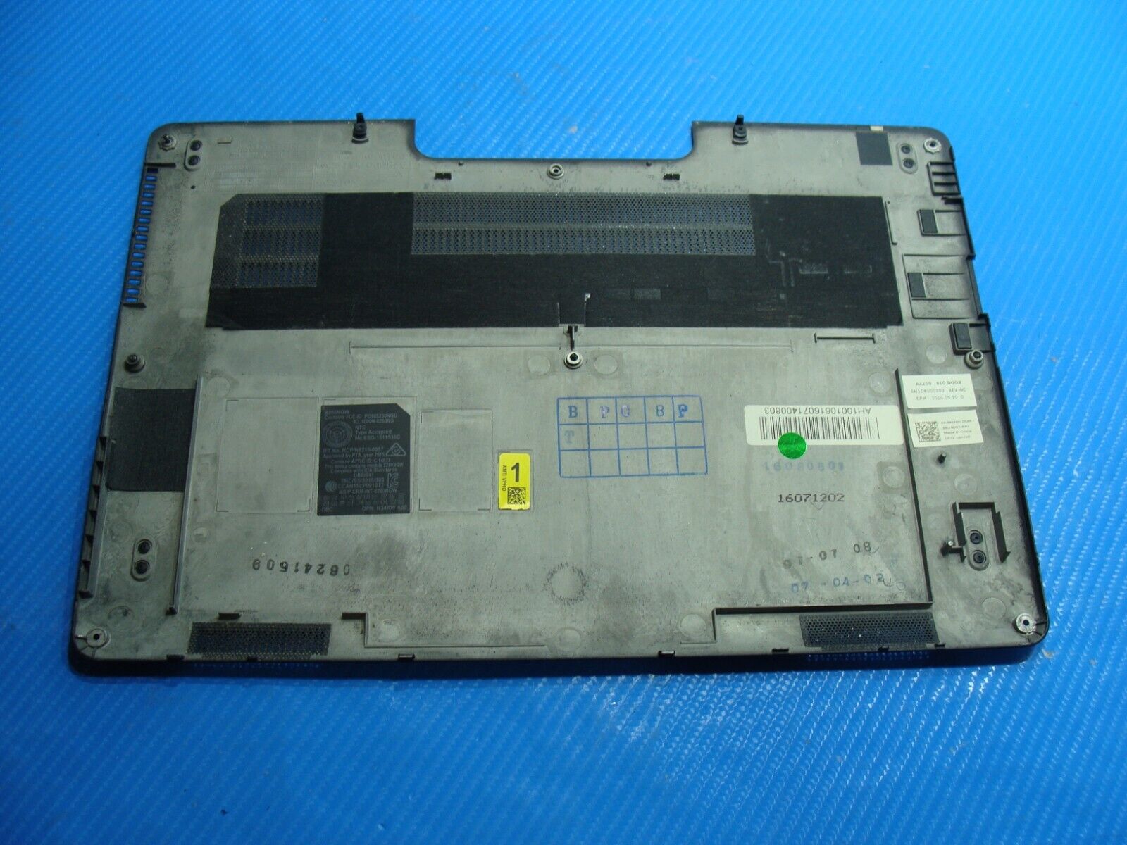 Dell Latitude 12.5” E7270 Genuine Bottom Case Base Cover AM1DK000103 4K42M