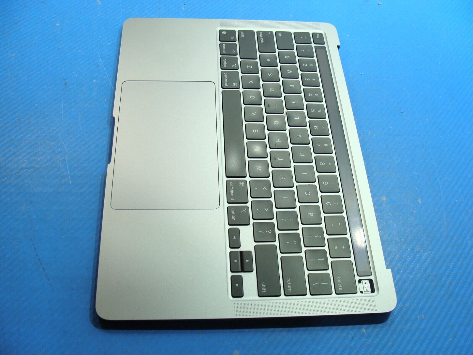 MacBook Pro A2338 13