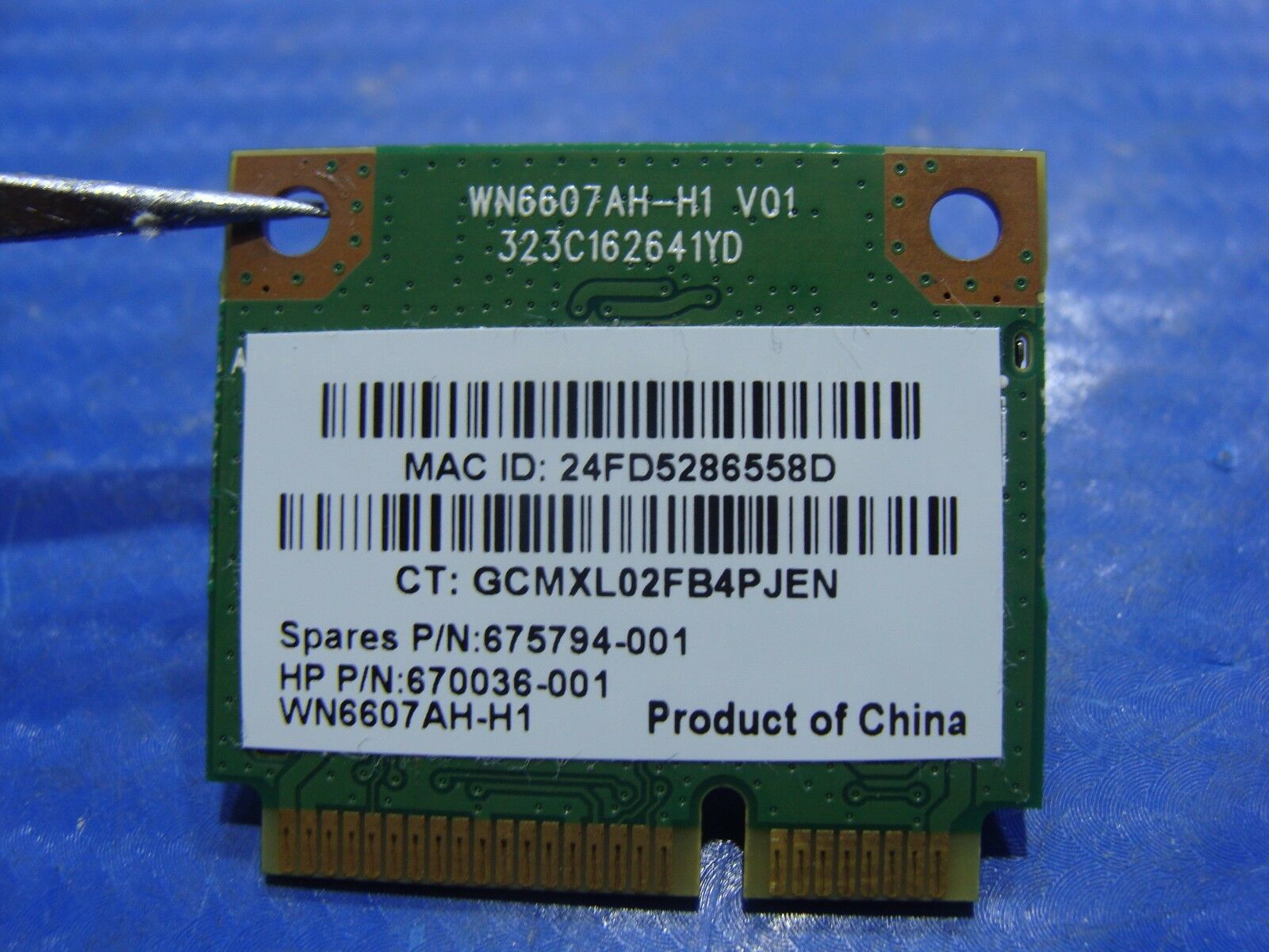 HP 2000-2b19wm 15.6