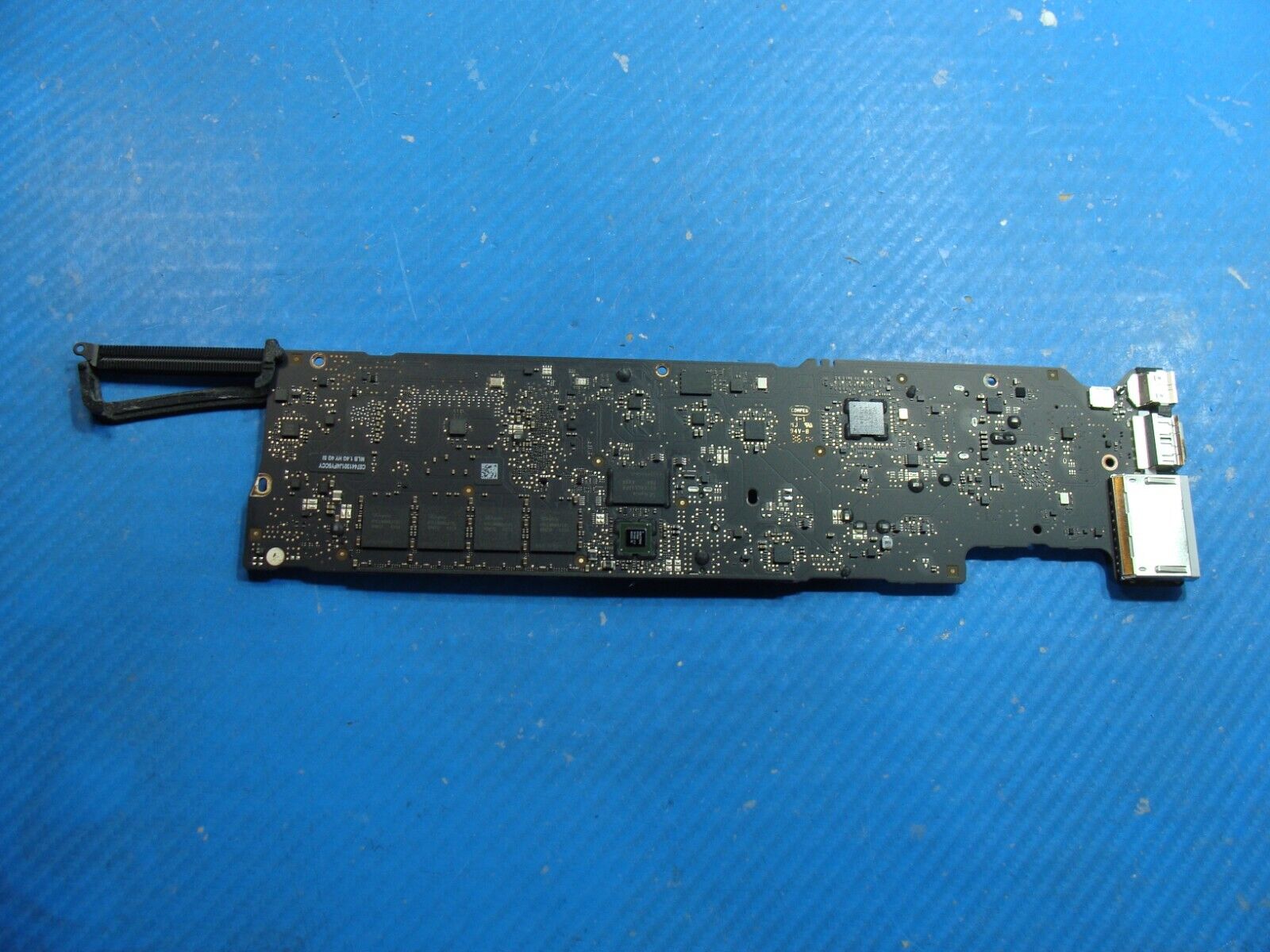 MacBook Air A1466 2014 MD760LL/B 13 i5-4260U 1.4GHz 4GB Logic Board 661-00062