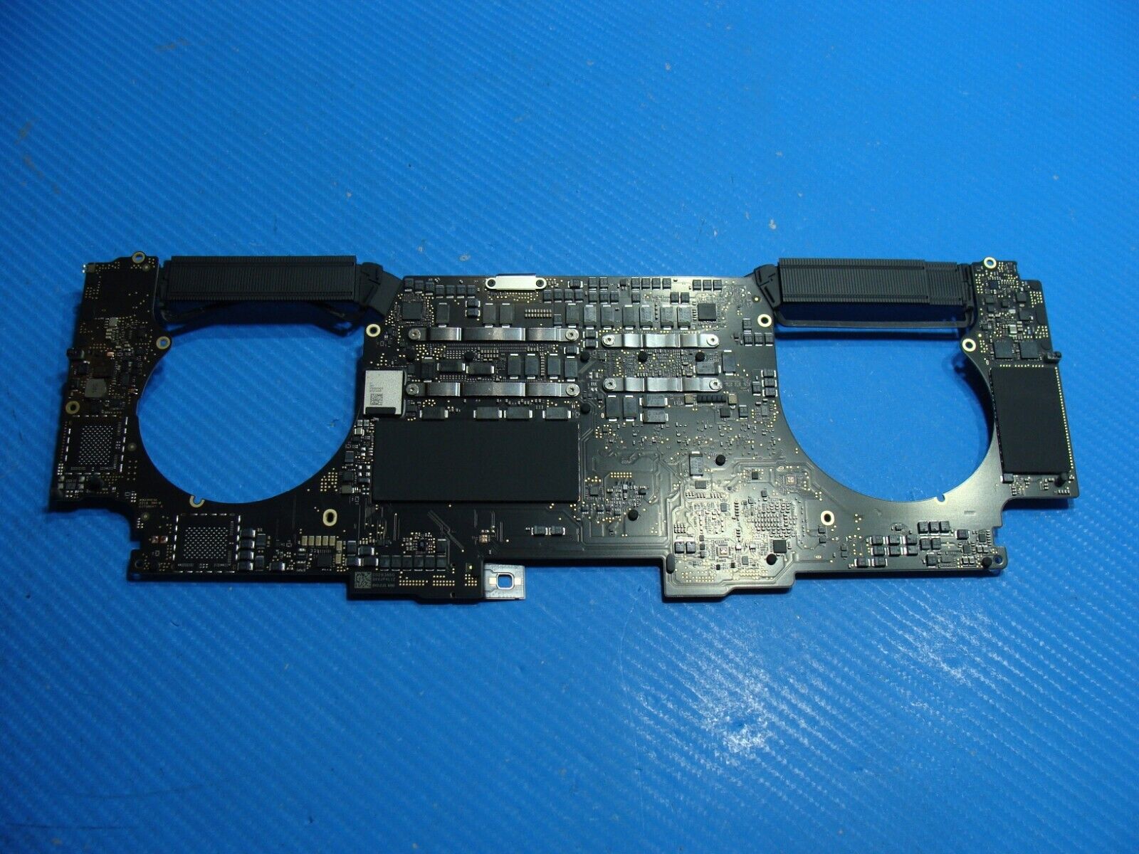 MacBook Pro A1990 2018 MR932LL/A i7 2.2/16/512 Logic Board 661-09990 No Touch ID