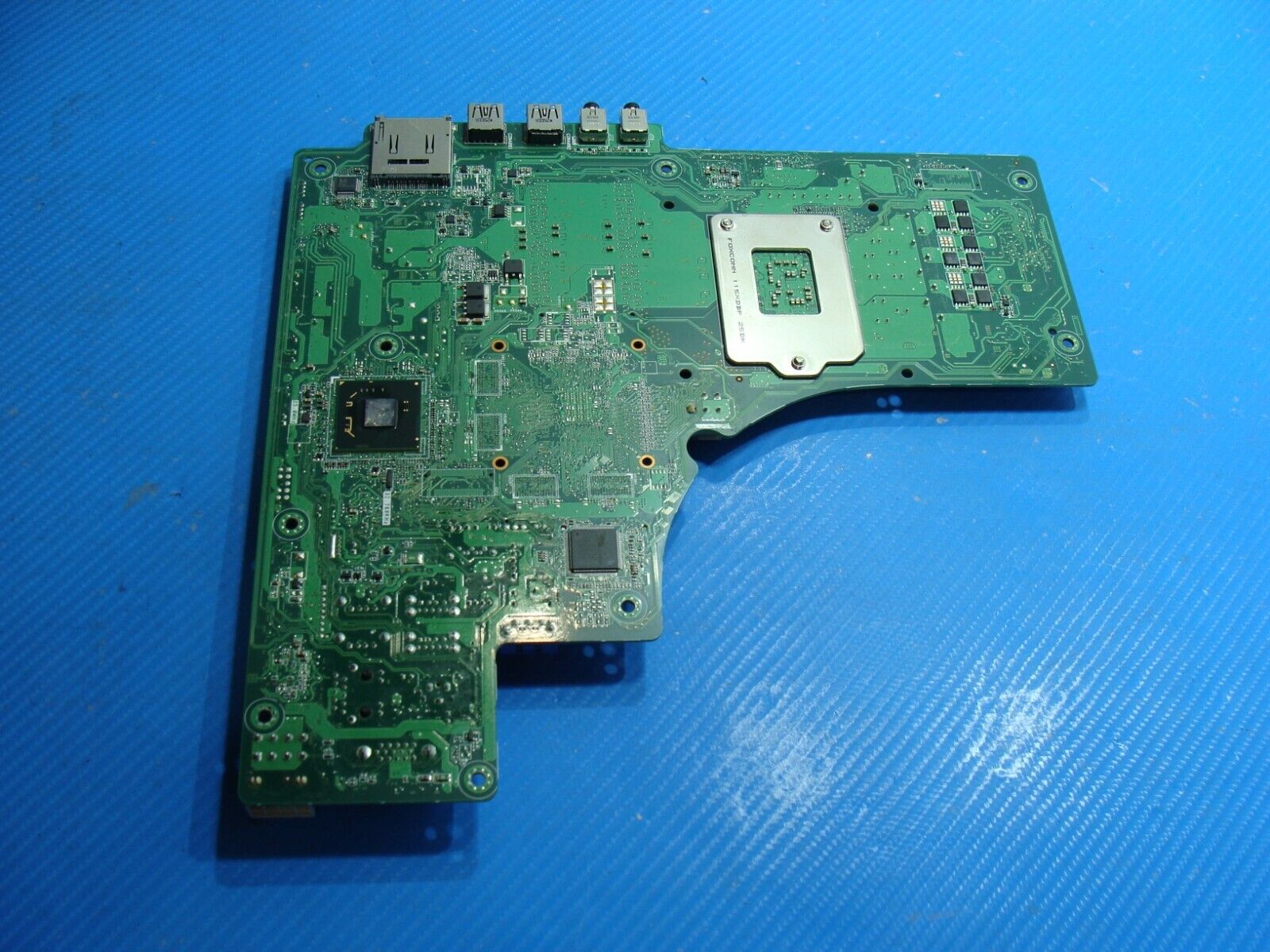 Dell Inspiron One 2330 23