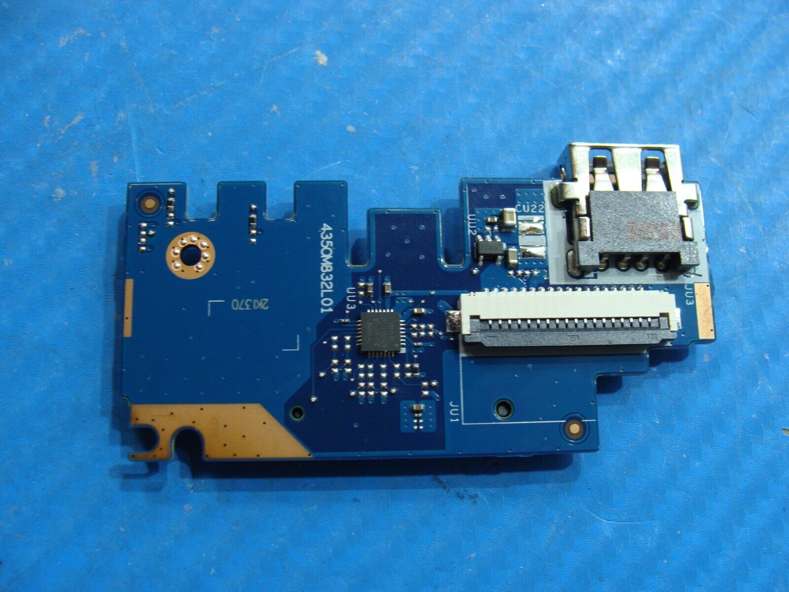 HP 15.6” 15-da0071ms Genuine Laptop USB Card Reader Board LS-G701P