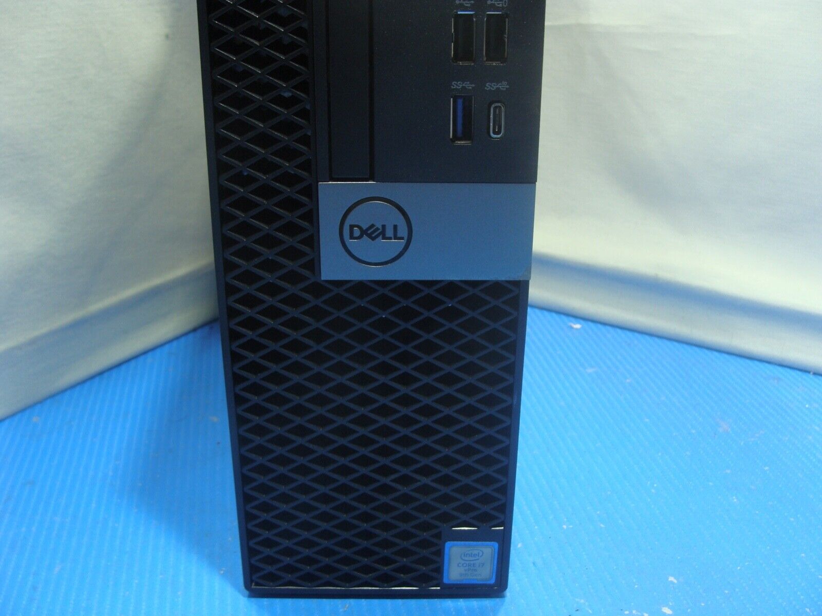 Powerful Dell OptiPlex 7070 SFF i7-9700 3.0GHz 16GB RAM 256GB SSD, DVD, Win10P