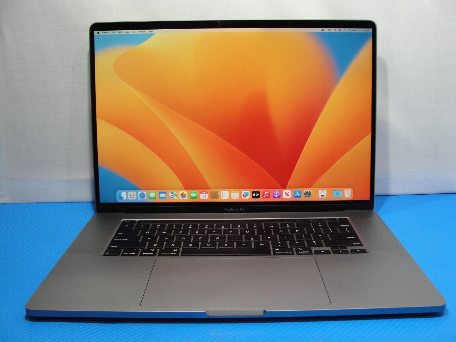 Apple MacBook Pro 16