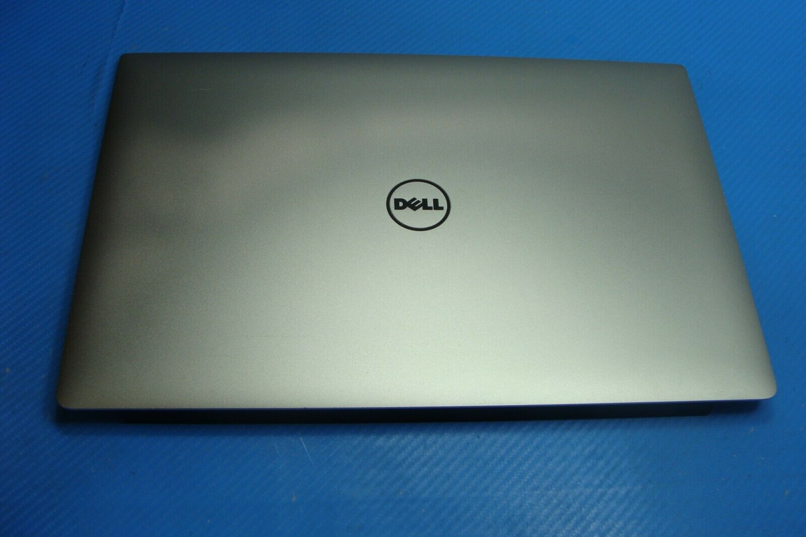 Dell XPS 15 9560 15.6