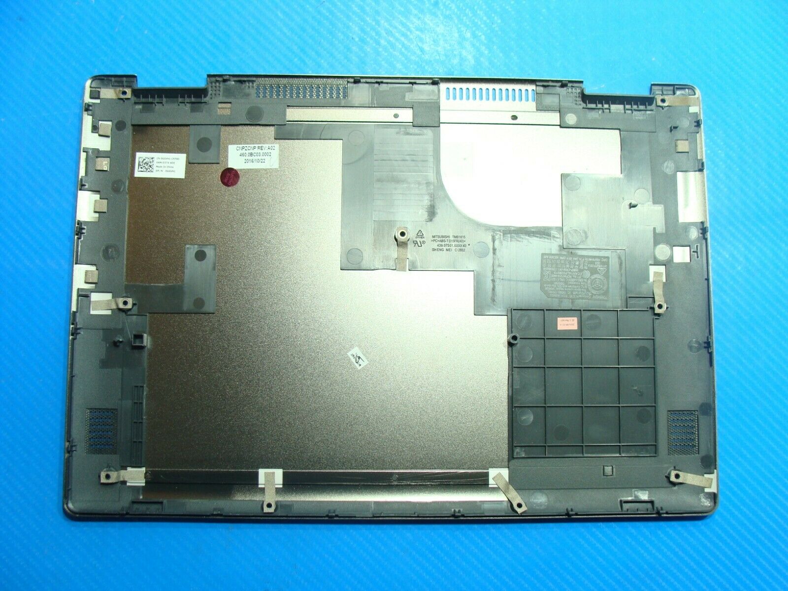 Dell Latitude 13 3379 13.3