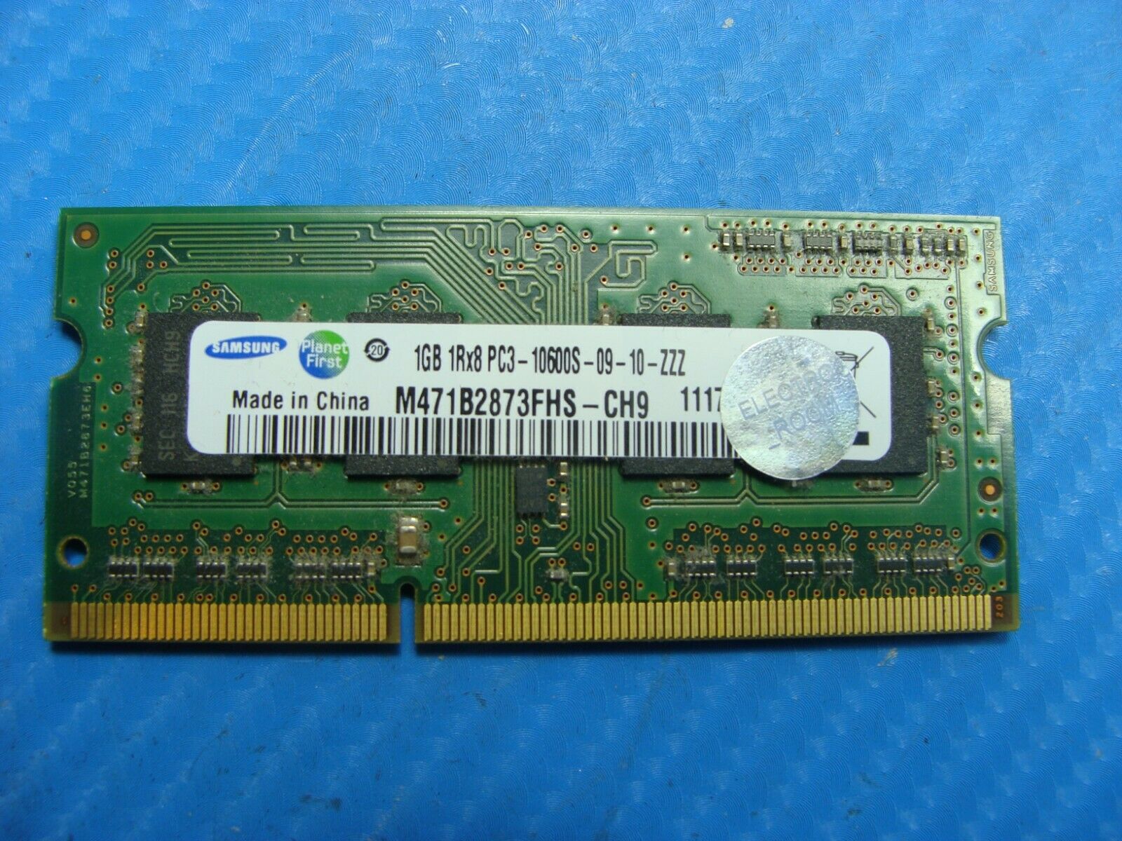 Lenovo Z570 Samsung 1GB 1Rx8 PC3-10600S SO-DIMM Memory RAM M471B2873FHS-CH9 