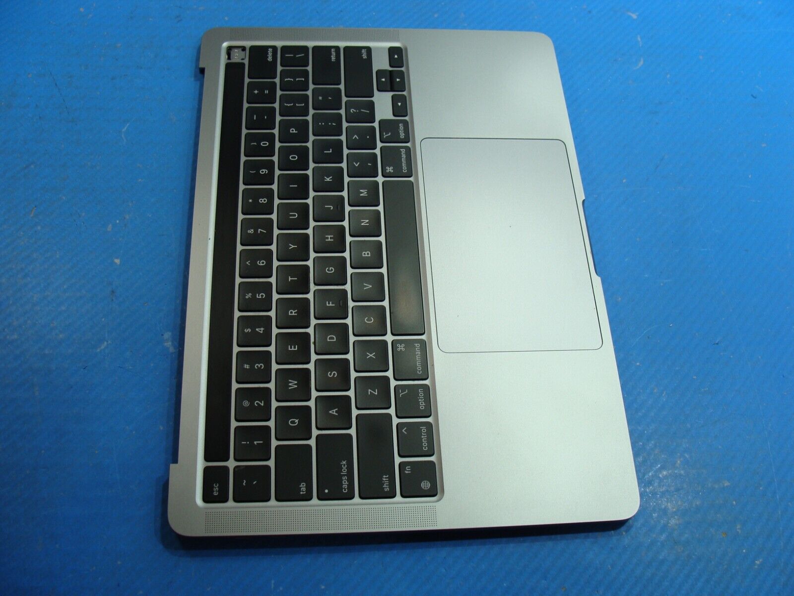 MacBook Pro A2338 13