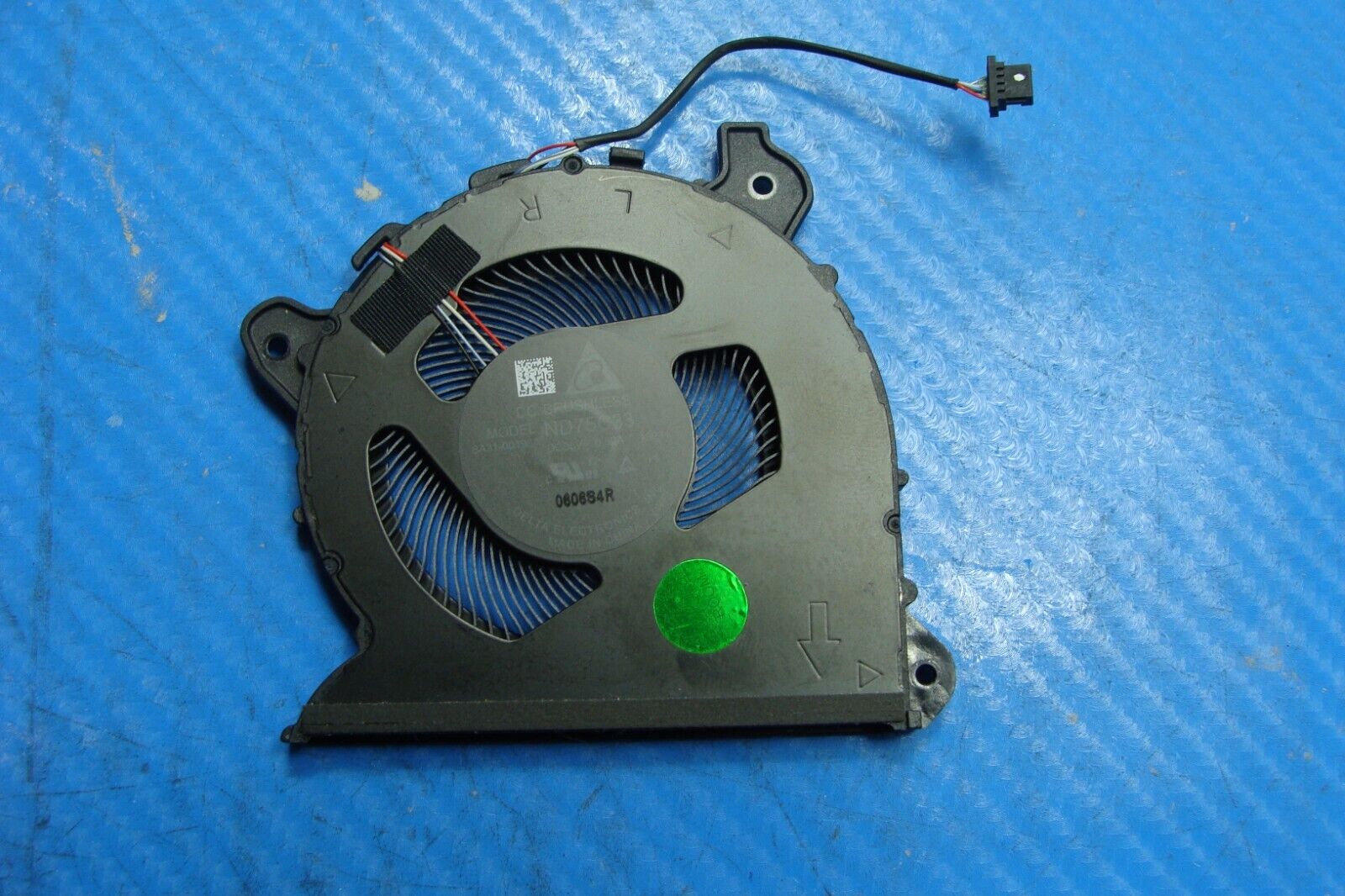 Samsung Galaxy 15.6 950QCG-K01 CPU Cooling Fan BA31-00198A