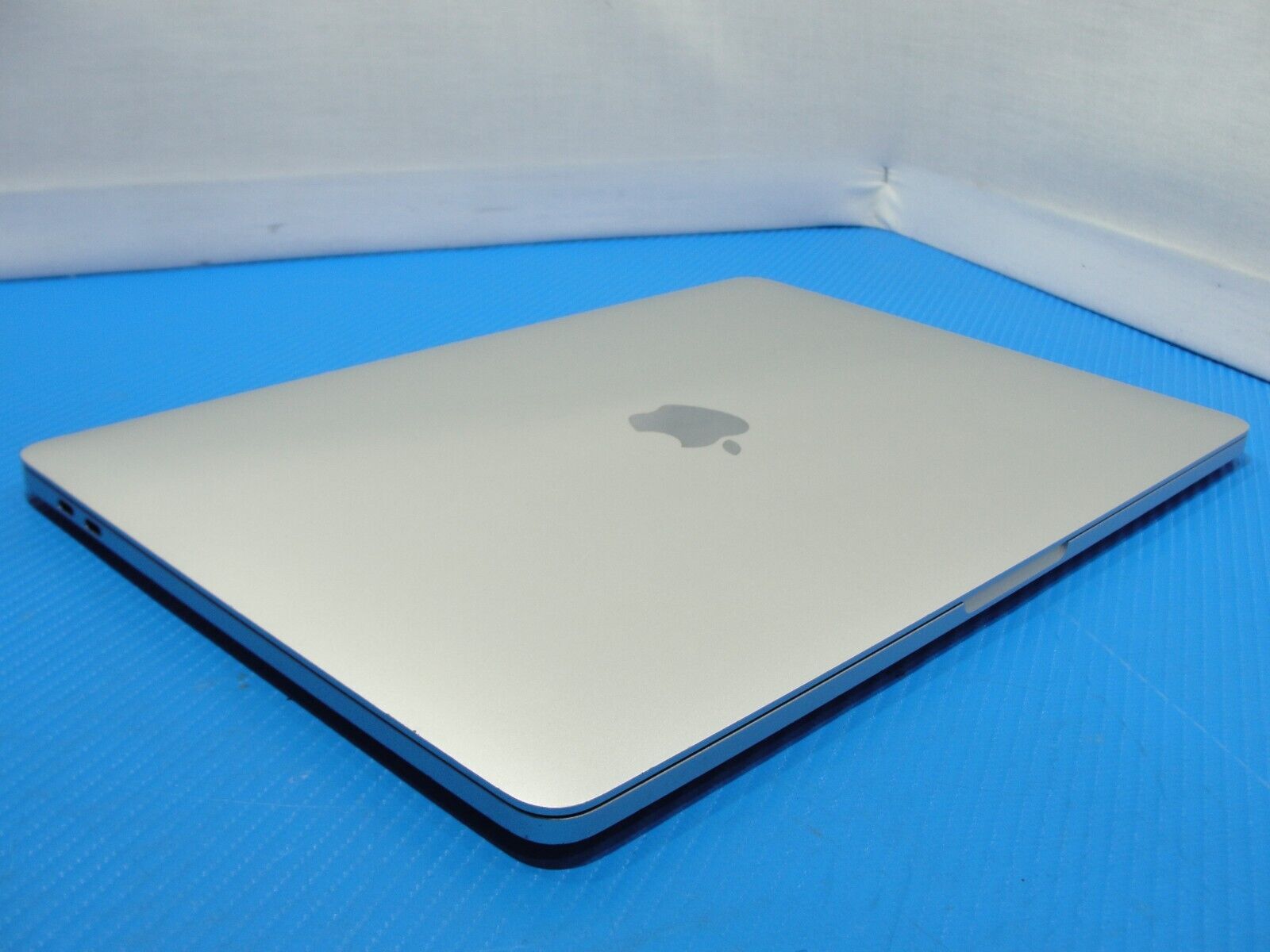 Apple MacBook Pro 13