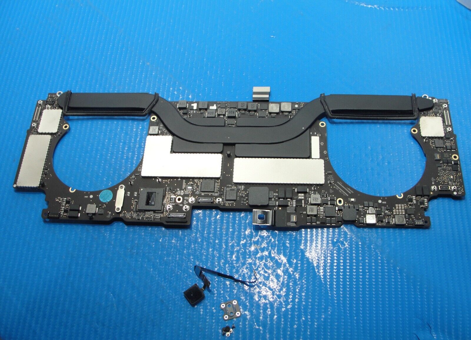 MacBook Pro A1707 15 2016 MLH42LL i7 2.7Ghz 16Gb 512Gb Logic Board 661-06279 ID