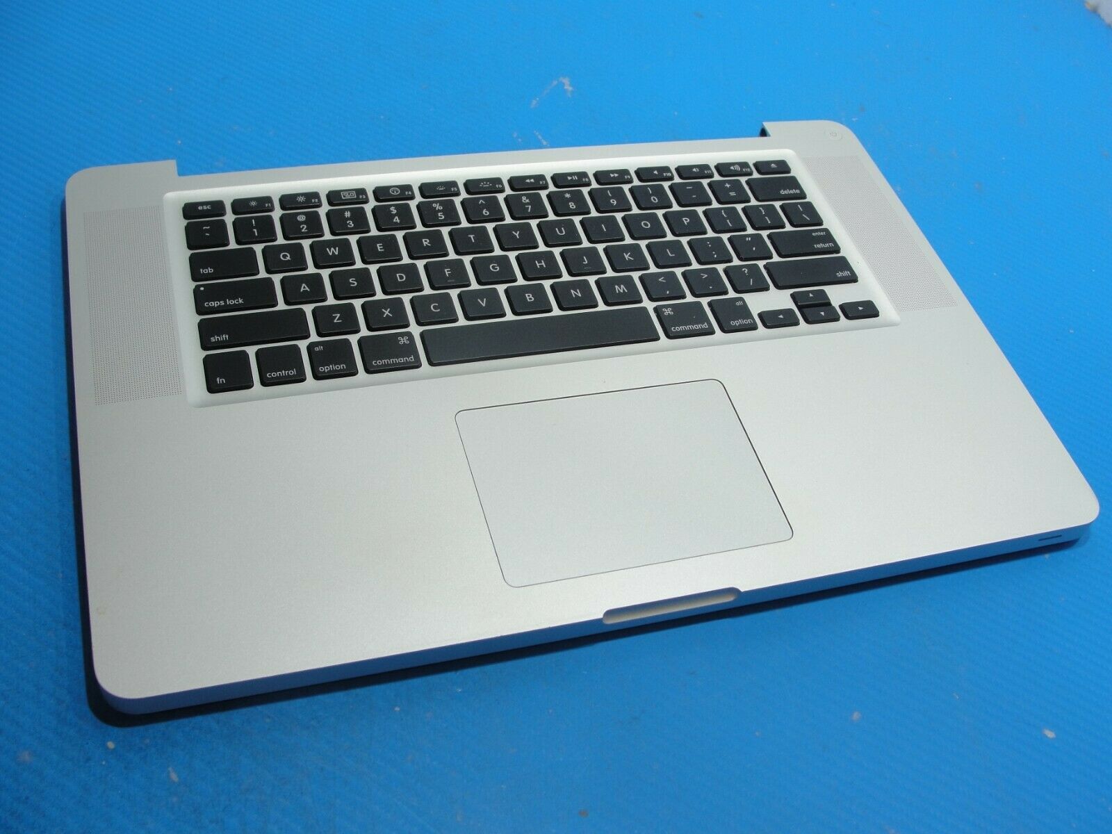 MacBook Pro 15 A1286 2010 MC372LL/A Top Case w/Keyboard Trackpad Silver 661-5481 