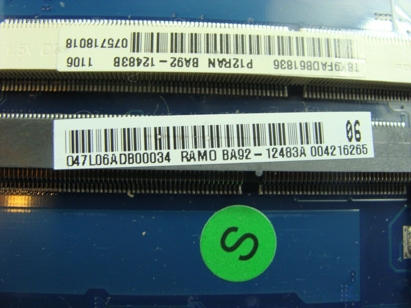 Samsung NP510R5E-A01UB 15.6