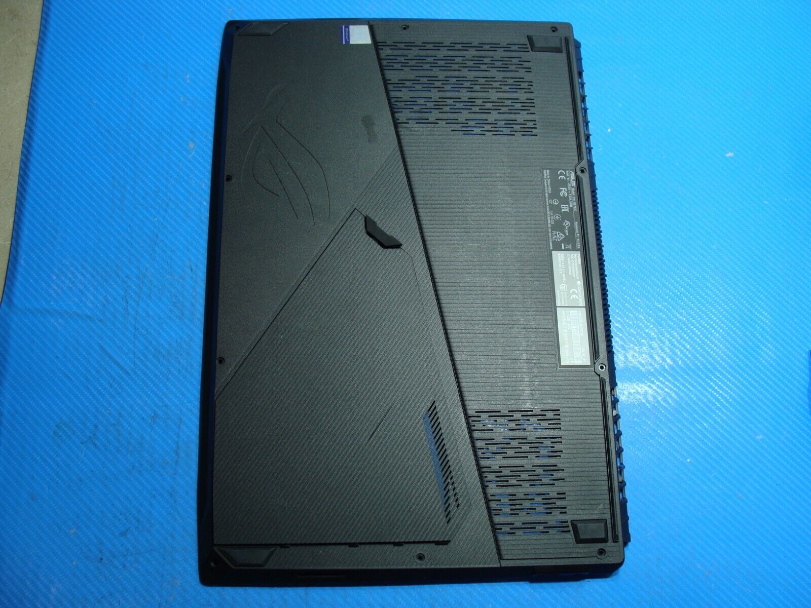 Asus Rog GL703GM-DS74 17.3