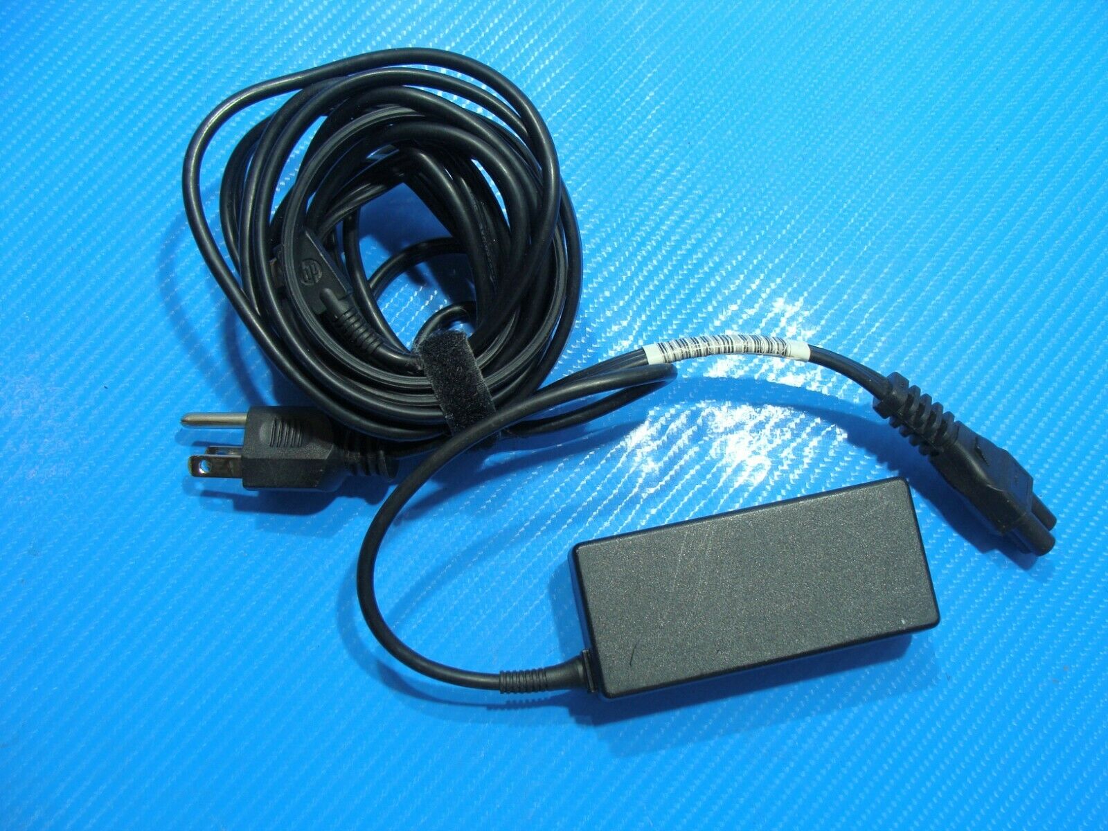 Genuine HP AC Power Adapter Charger P/N 814838-002 