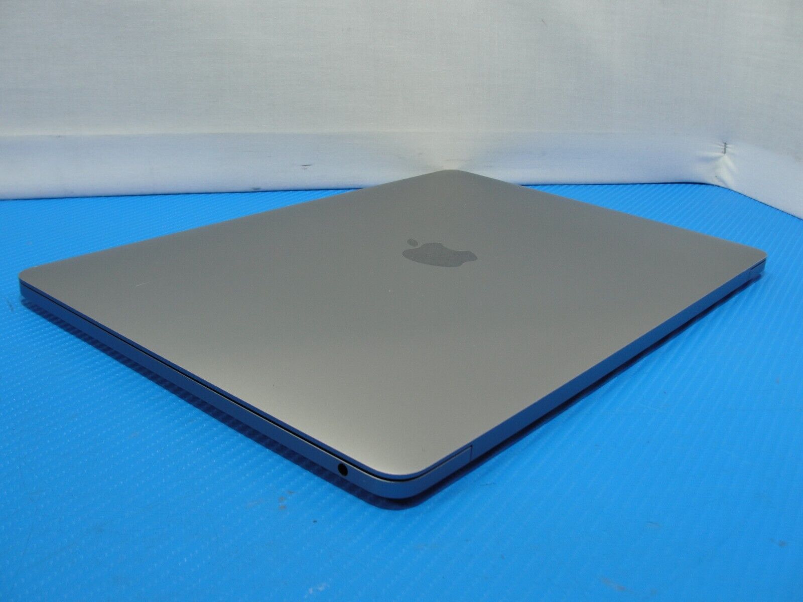 Apple MacBook Pro 13