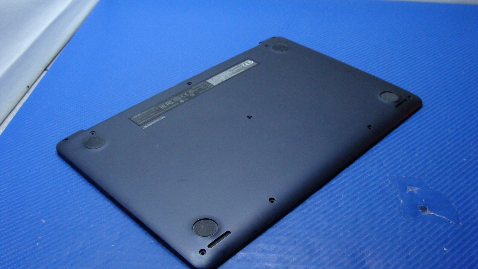 Asus EeeBook 11.6 X205T Genuine Laptop Bottom Case Base Cover 13NB0732AP0501