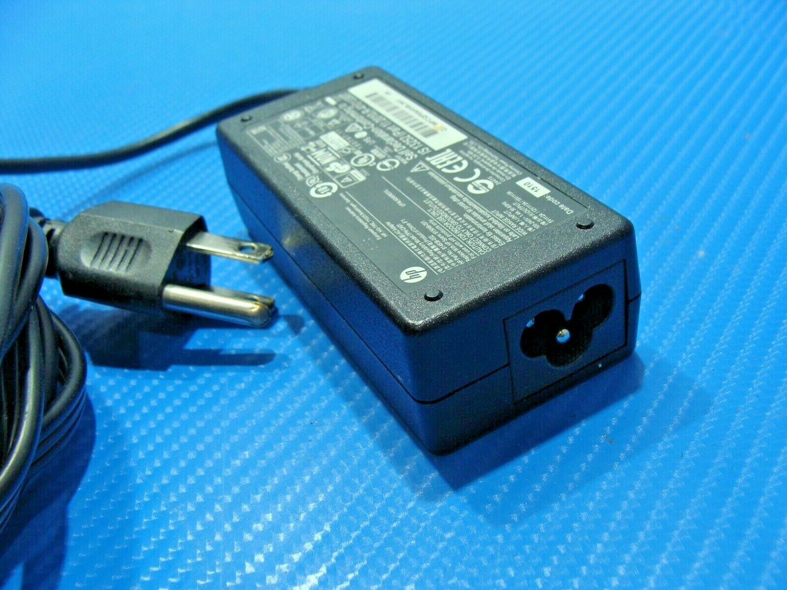 Genuine HP AC Power Adapter Charger P/N 814838-002 