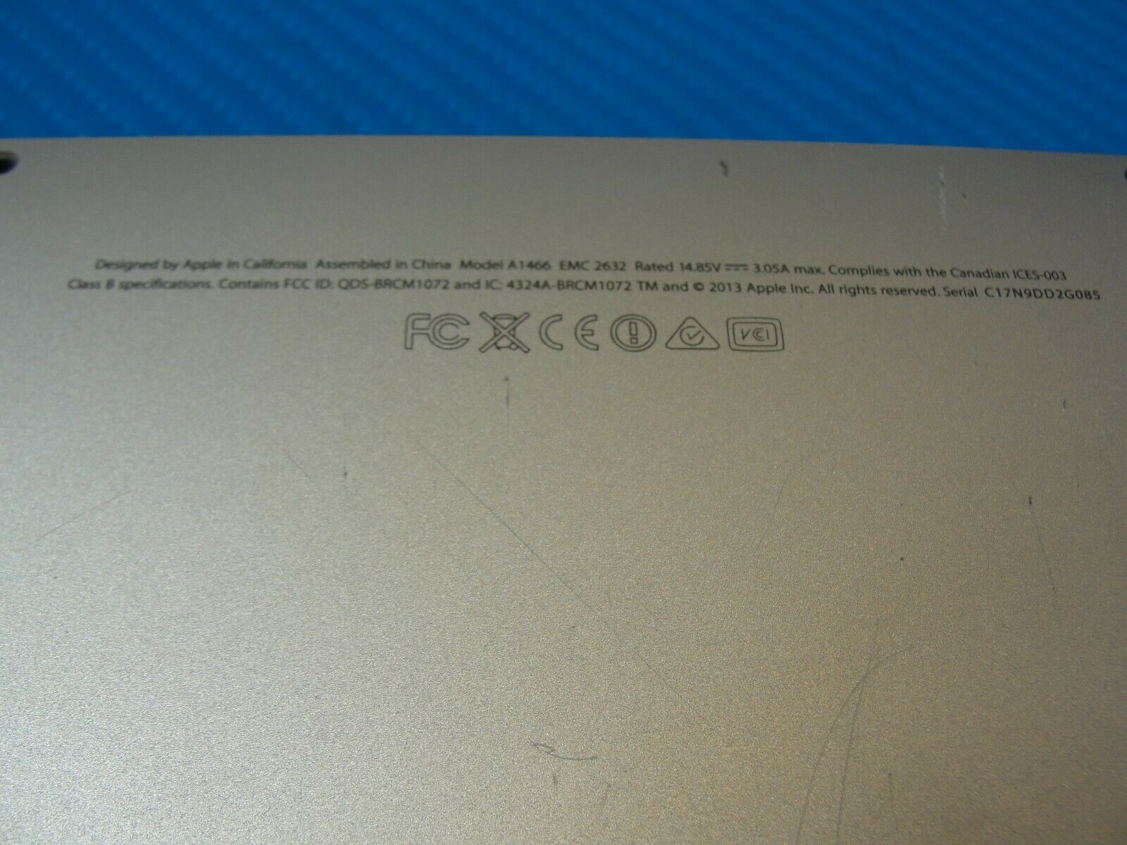 MacBook Air A1466 MD760LL/B Early 2014 13