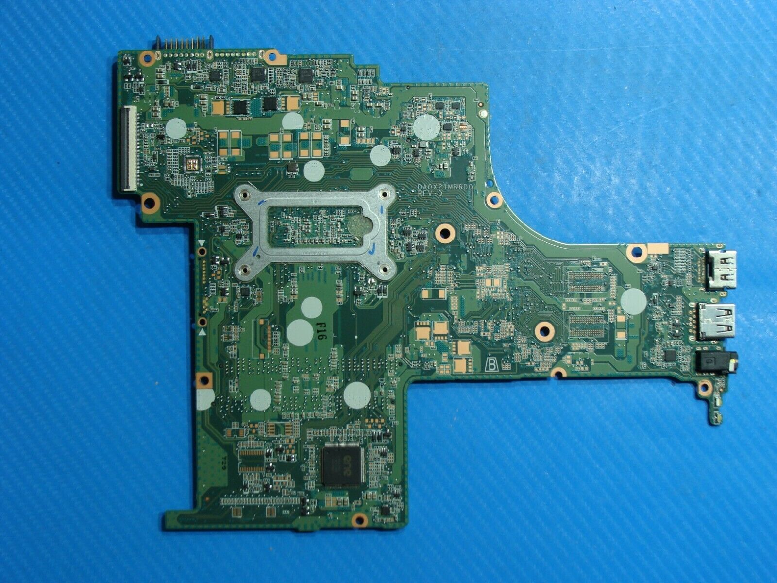 HP Pavilion 15-ab121dx 15.6