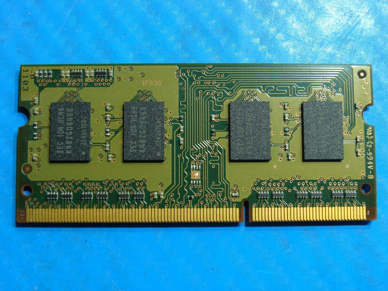 MacBook Pro A1297 SO-DIMM Memory RAM Samsung 2GB PC3-10600S M471B5773DH0-CH9 