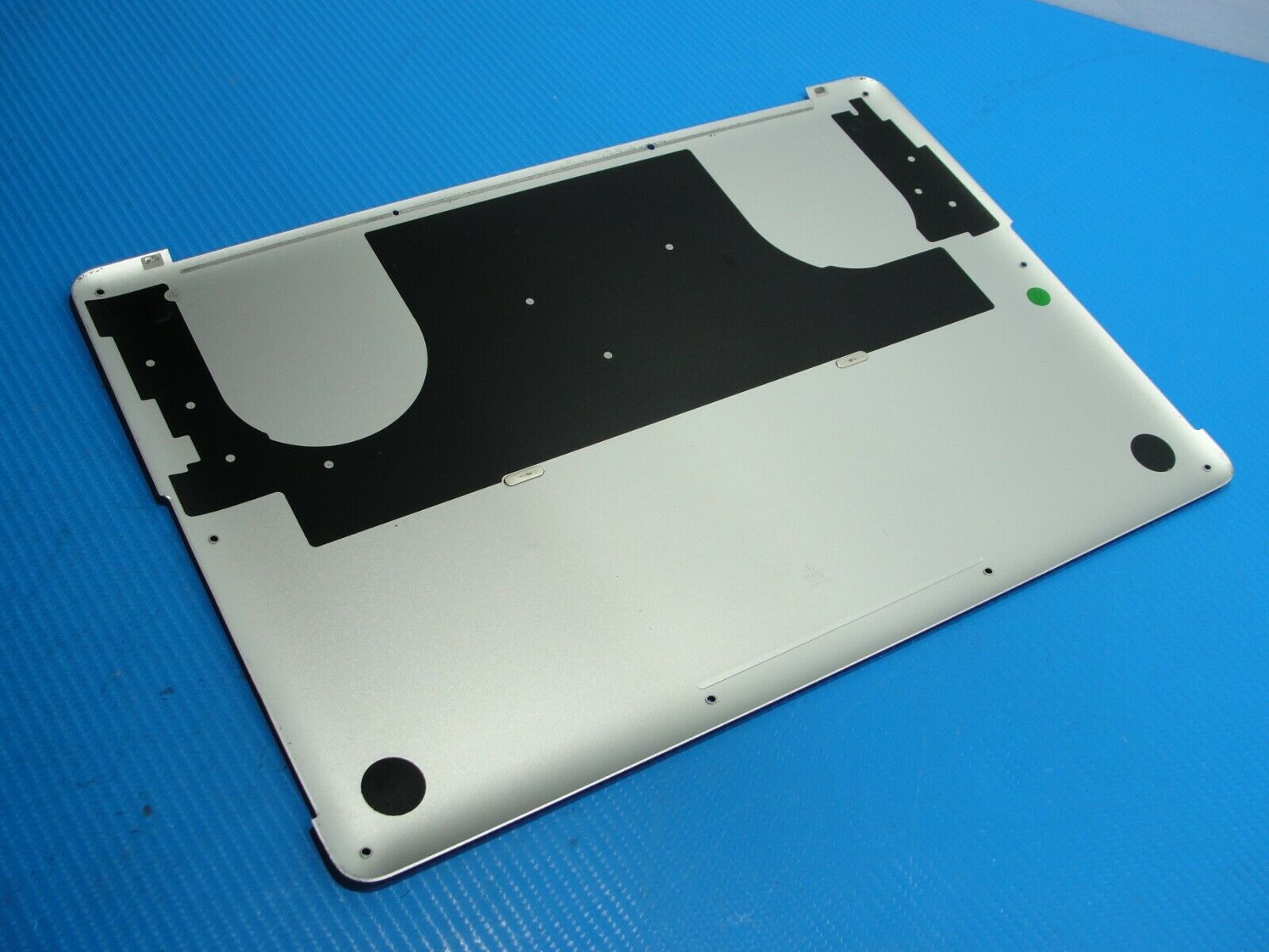 MacBook Pro Mid-2012 A1398 MC975LL/A Silver Bottom Case 923-0090 604-3590-A - Laptop Parts - Buy Authentic Computer Parts - Top Seller Ebay