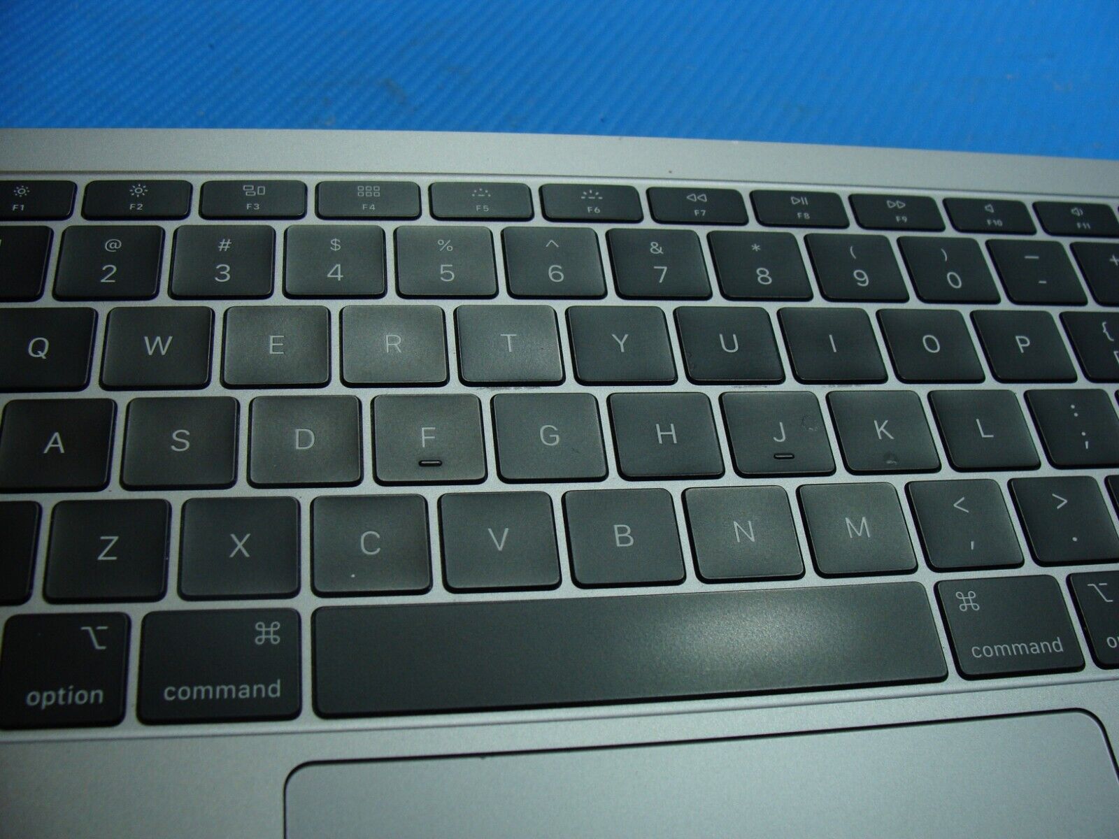 MacBook Air A1932 13