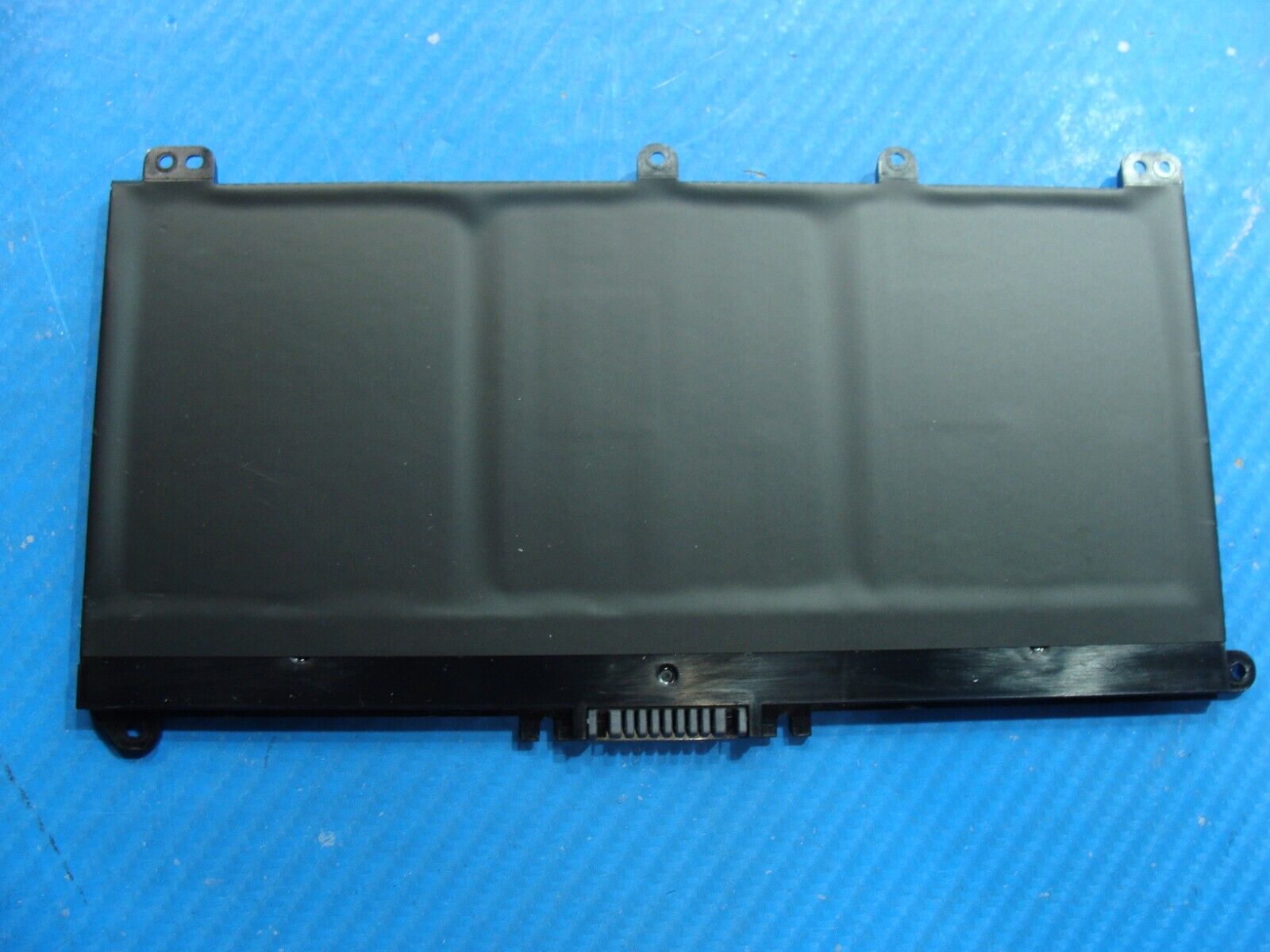 HP 14” 14t-dq300 Genuine Laptop Battery 11.4V 41.04Wh 3420mAh HT03XL L11119-855