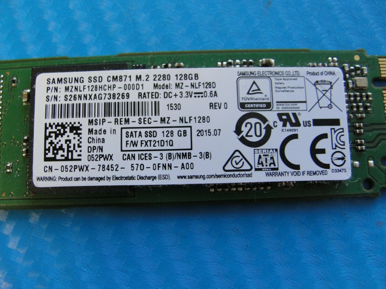 Samsung SATA SSD CM871 M.2 2280 128GB 052PWX MZNLF128HCHP-000D1 MZ-NLF128D 