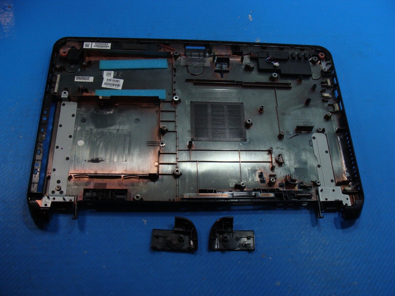 HP 15.6” 15-ro53cl Genuine Laptop Bottom Case w/Speakers AP14D000D00 775087-001