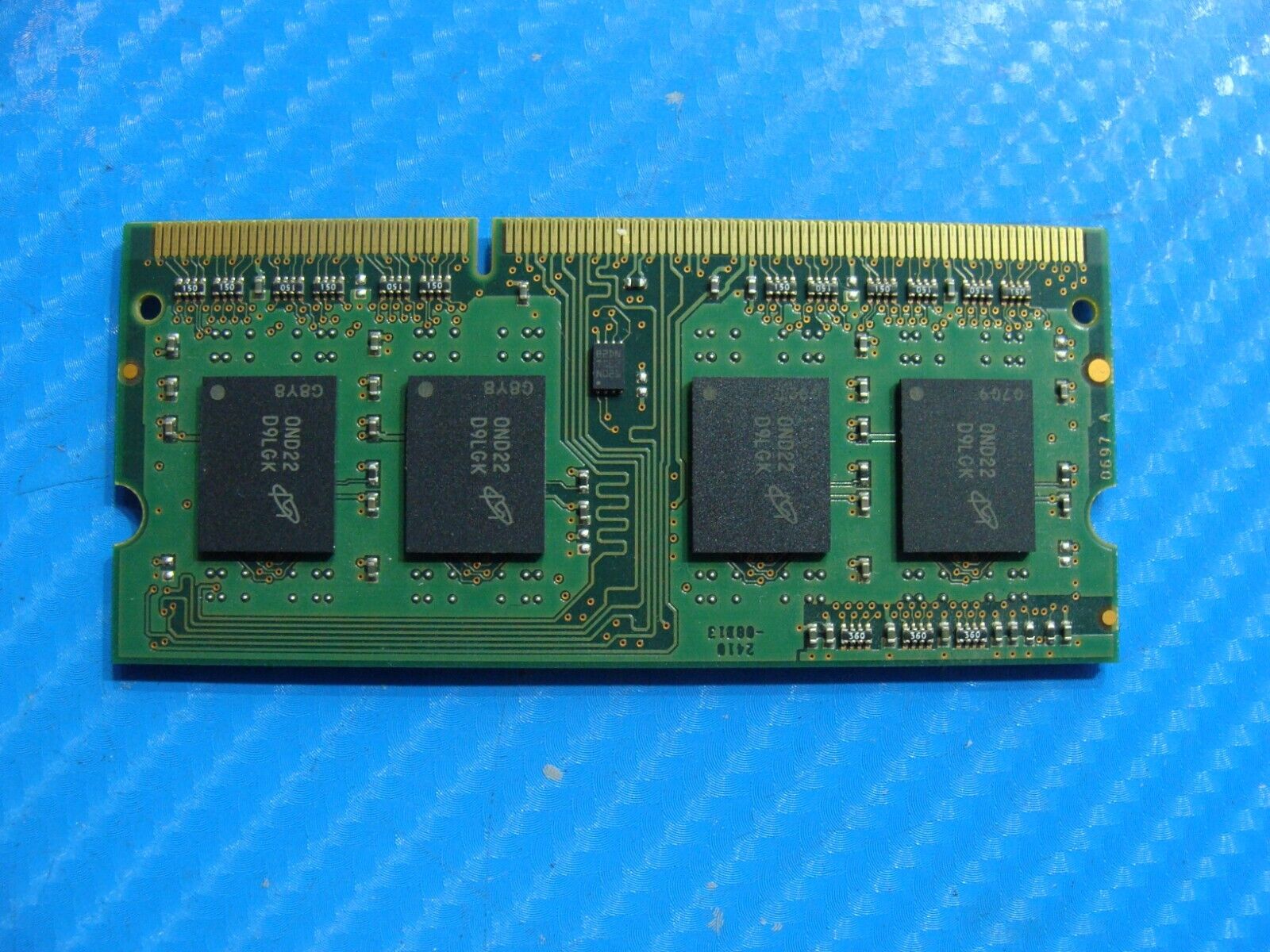 MacBook A1286 So-Dimm Micron 2GB Memory Ram PC3-8500S MT8JSF25664HZ-1G1D1