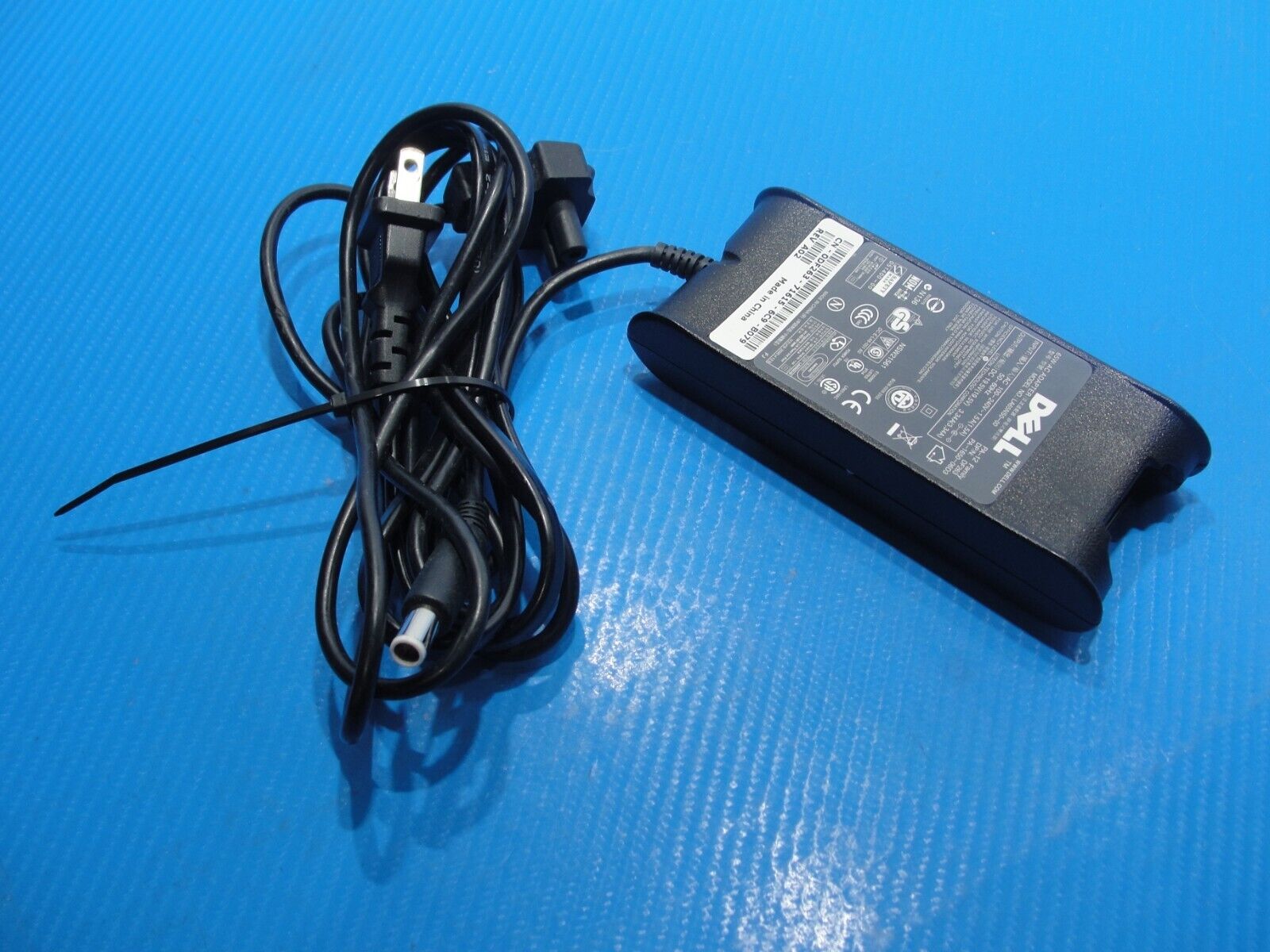 Genuine Dell AC Power Adapter 19.5V 3.34A 65W LA65NS0-00