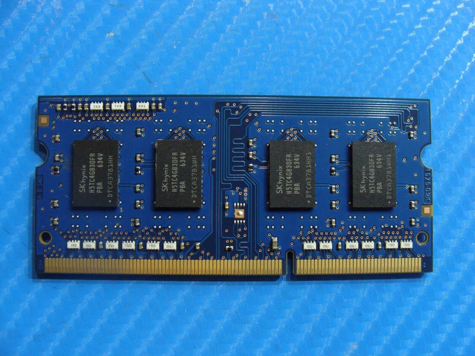 Dell 15 3552 SK hynix SO-DIMM 4Gb Memory Ram PC3L-12800S HMT451S6DFR8A-PB