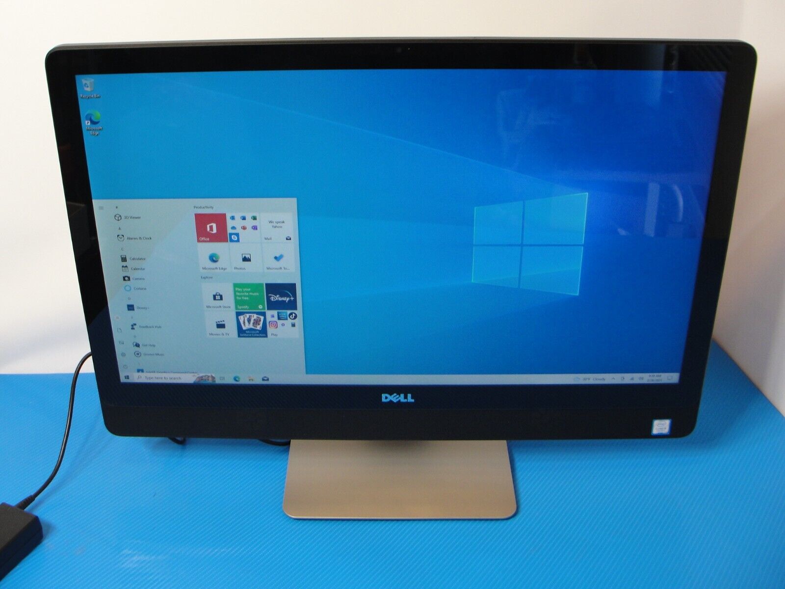 Dell Inspiron 3464 23.8 FHD AIO Touchscreen i5-7200u 1TB 12GB Cam WIFI Bluetooth