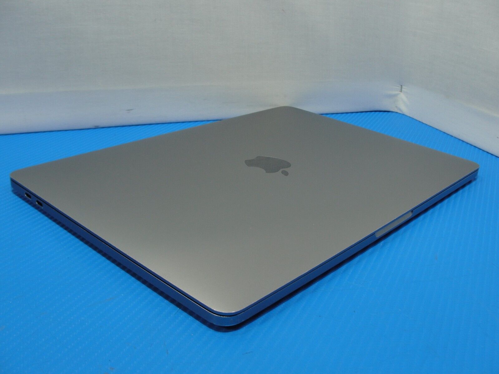 APPLE MACBOOK PRO 13