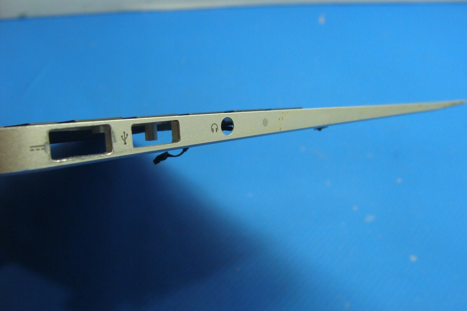 MacBook Air A1369 MC965LL/A Mid 2011 13