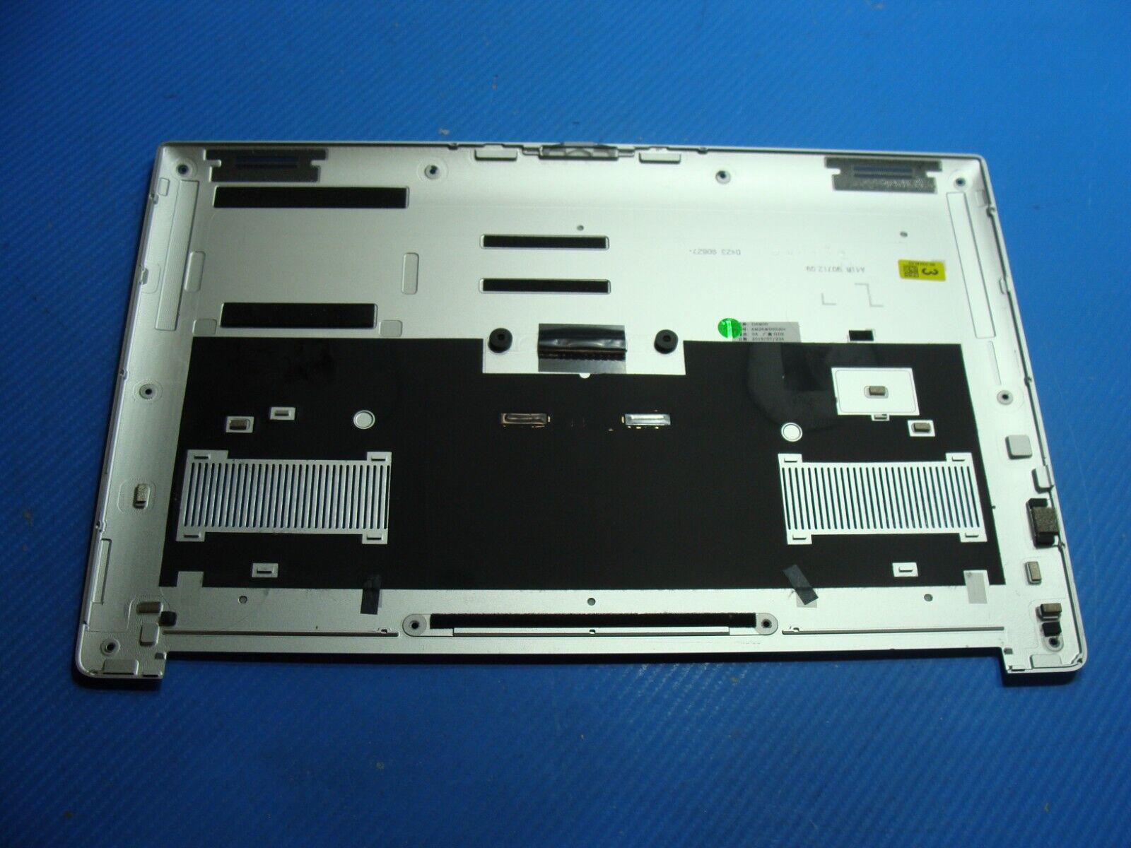 Dell Precision 15.6” 5530 Genuine Bottom Case Base Cover Silver AM26W000304