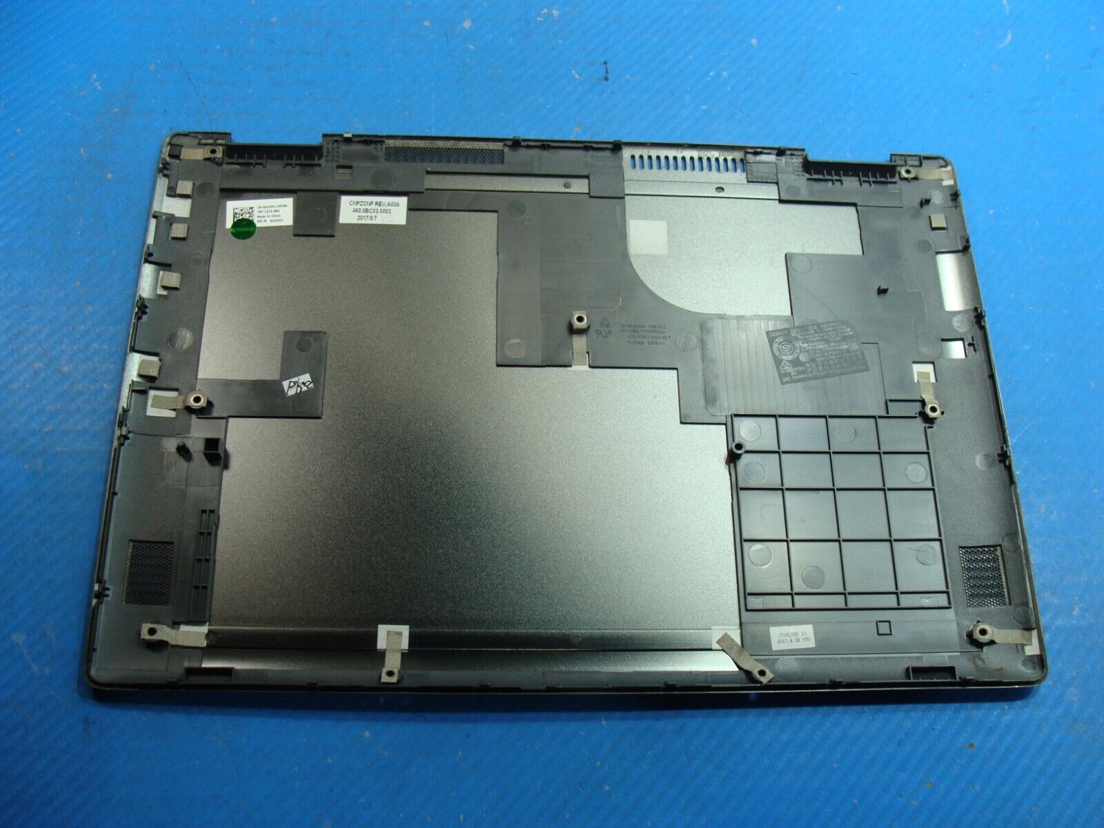 Dell Latitude 3379 13.3