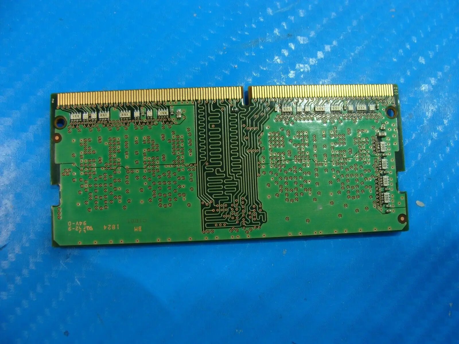 Lenovo 330S-15ARR So-Dimm Samsung 4GB 1Rx16 Memory PC4-2666V M471A5244CB0-CTD