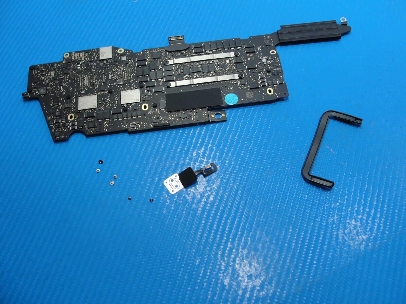 MacBook Pro A2289 13