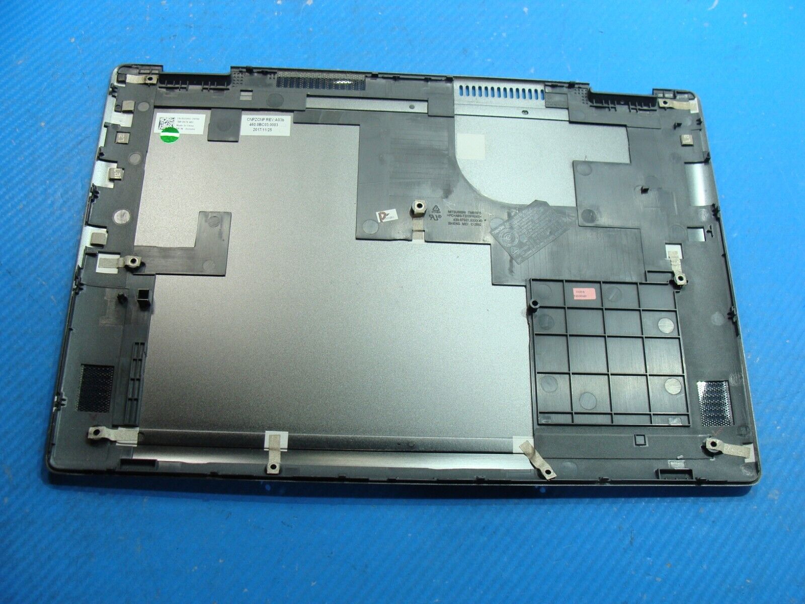 Dell Latitude 3379 13.3