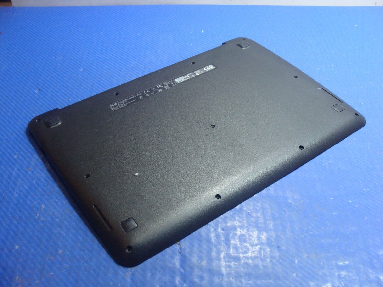 Asus ChromeBook 13.3 C300S OEM Bottom Case Base Cover w/Speakers 13NB0BL1AP0301