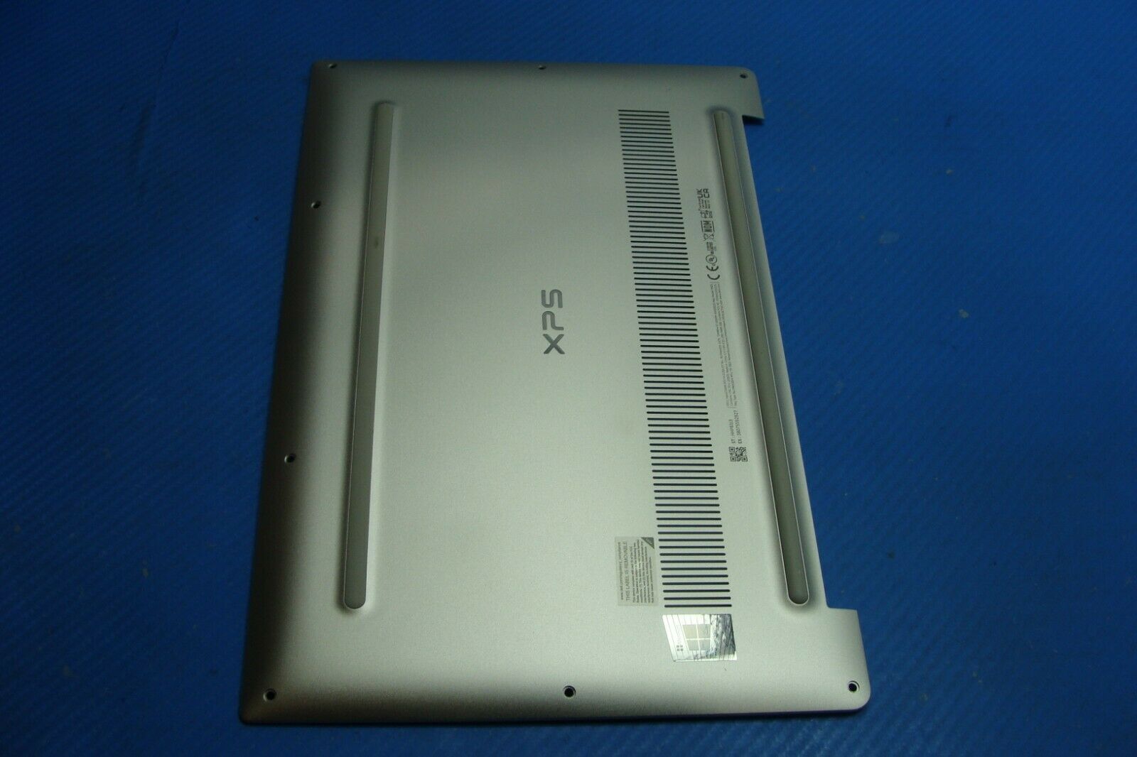 Dell XPS 13-9305 13.3