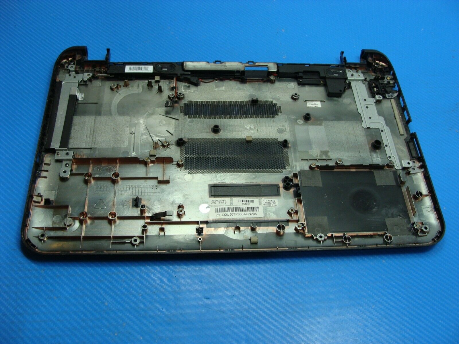 HP 15-b142dx 15.6