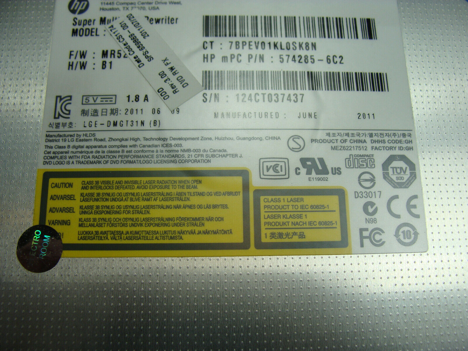 HP Pavilion dv4-4030us 14