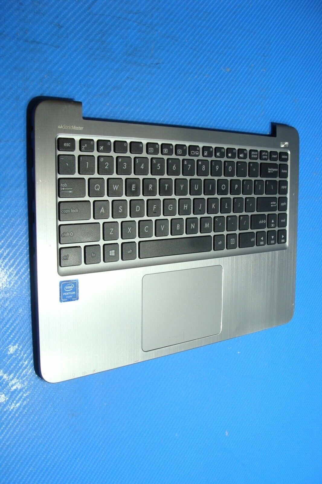 Asus VivoBook 14