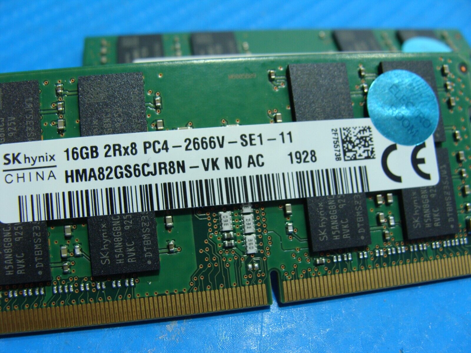 Lenovo P1 SK hynix 32GB 2x16GB SODIMM PC4-2666V Memory RAM HMA82GS6CJR8N-VK